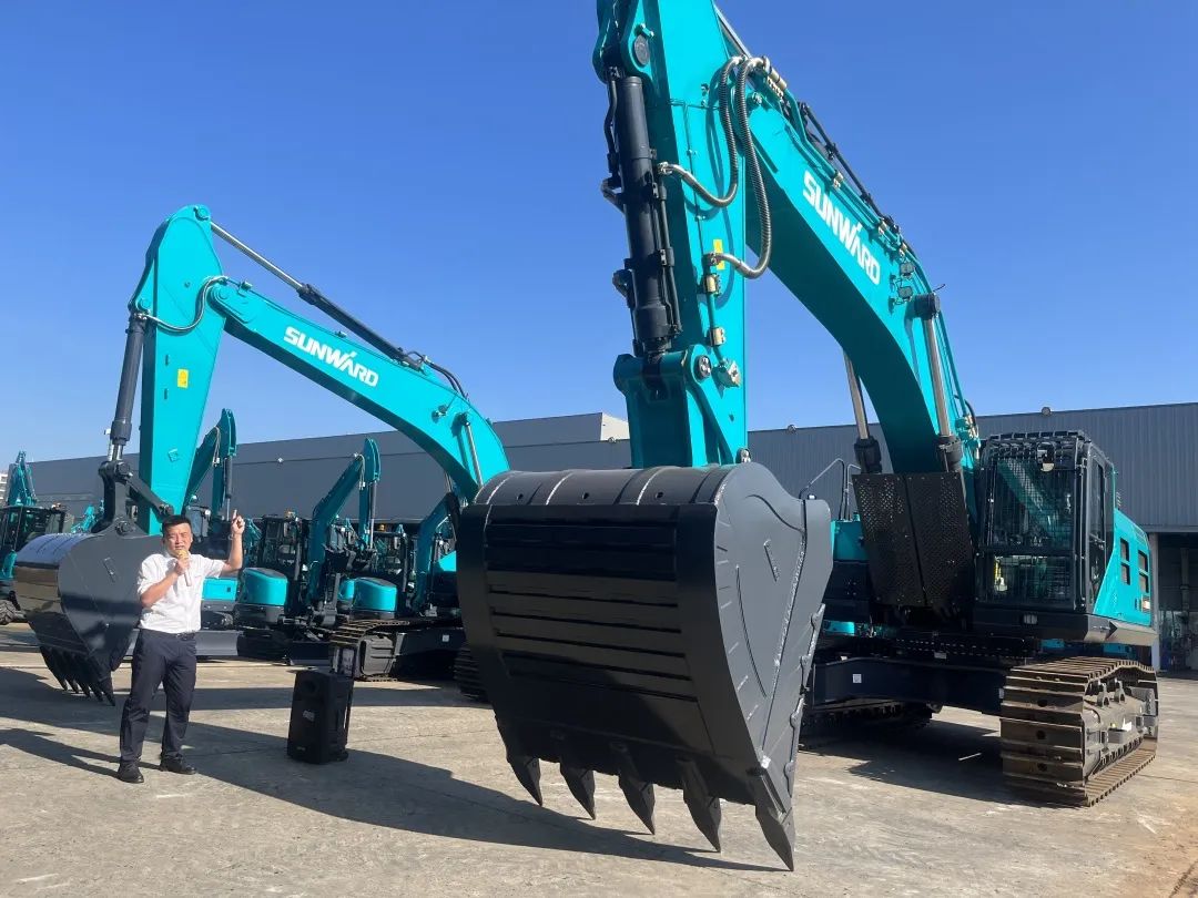 花样秀实力,为服务竞技!快来见识下山河智能这场“比武大赛”